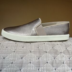 Vince Preston Gold Metallic Leather Slip On Sneaker Flat Comfort Shoe EU 38 US 8